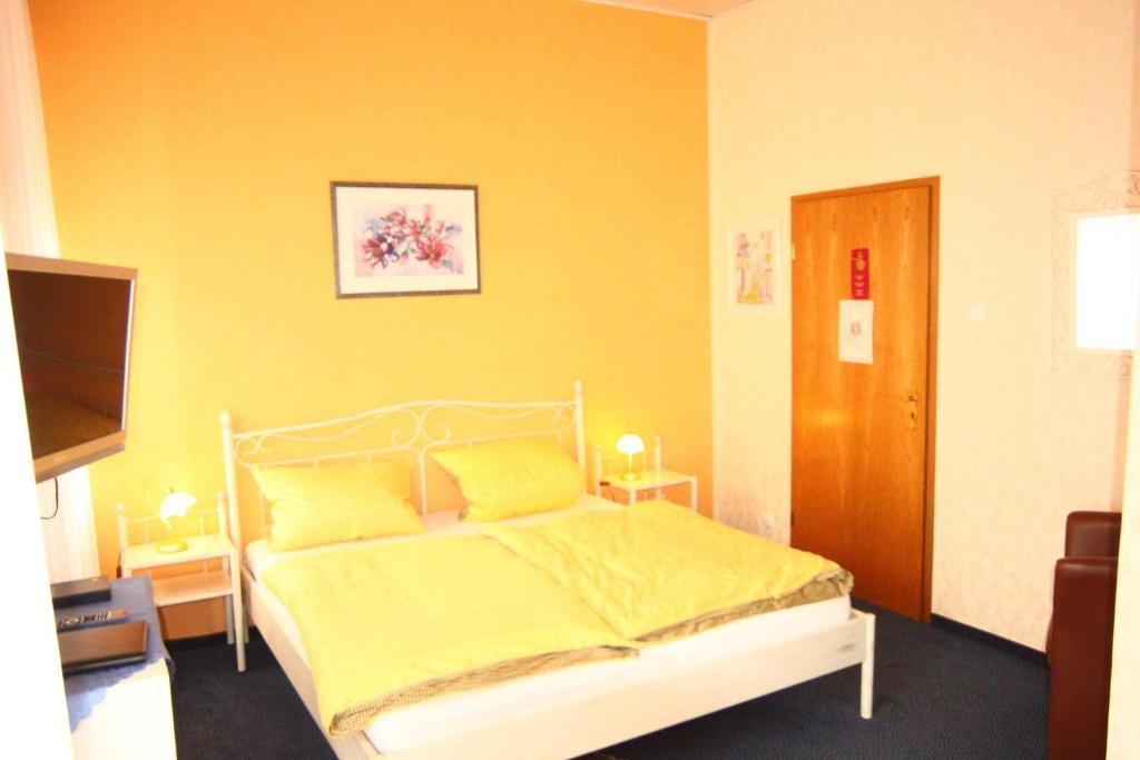 Moselromantik-Hotel Zum Loewen Ediger-Eller Pokój zdjęcie