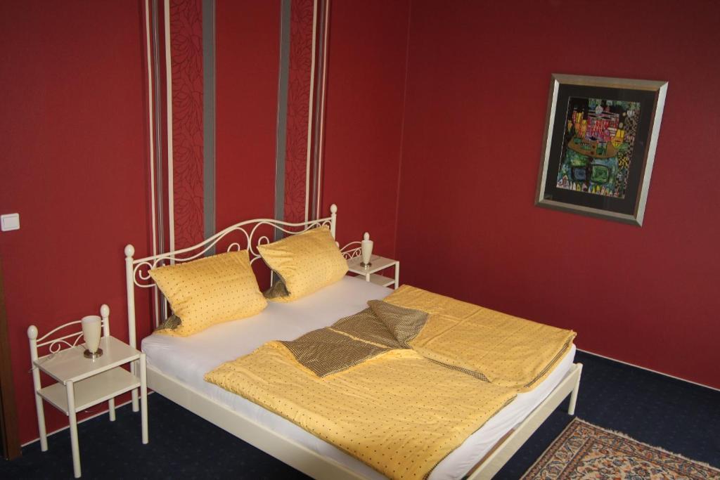 Moselromantik-Hotel Zum Loewen Ediger-Eller Pokój zdjęcie